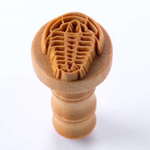 MKM Trilobite 2.5cm wood stamp